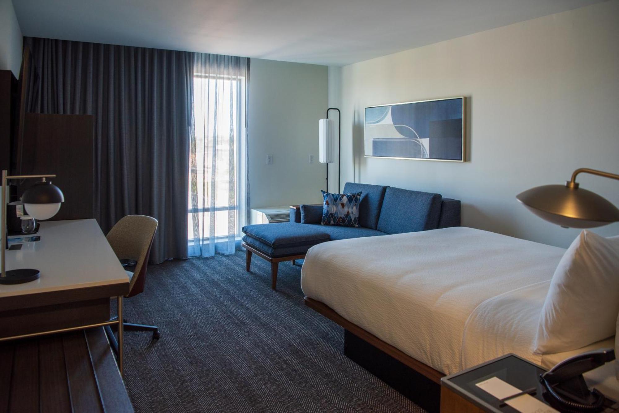 Courtyard By Marriott Lake City Dış mekan fotoğraf